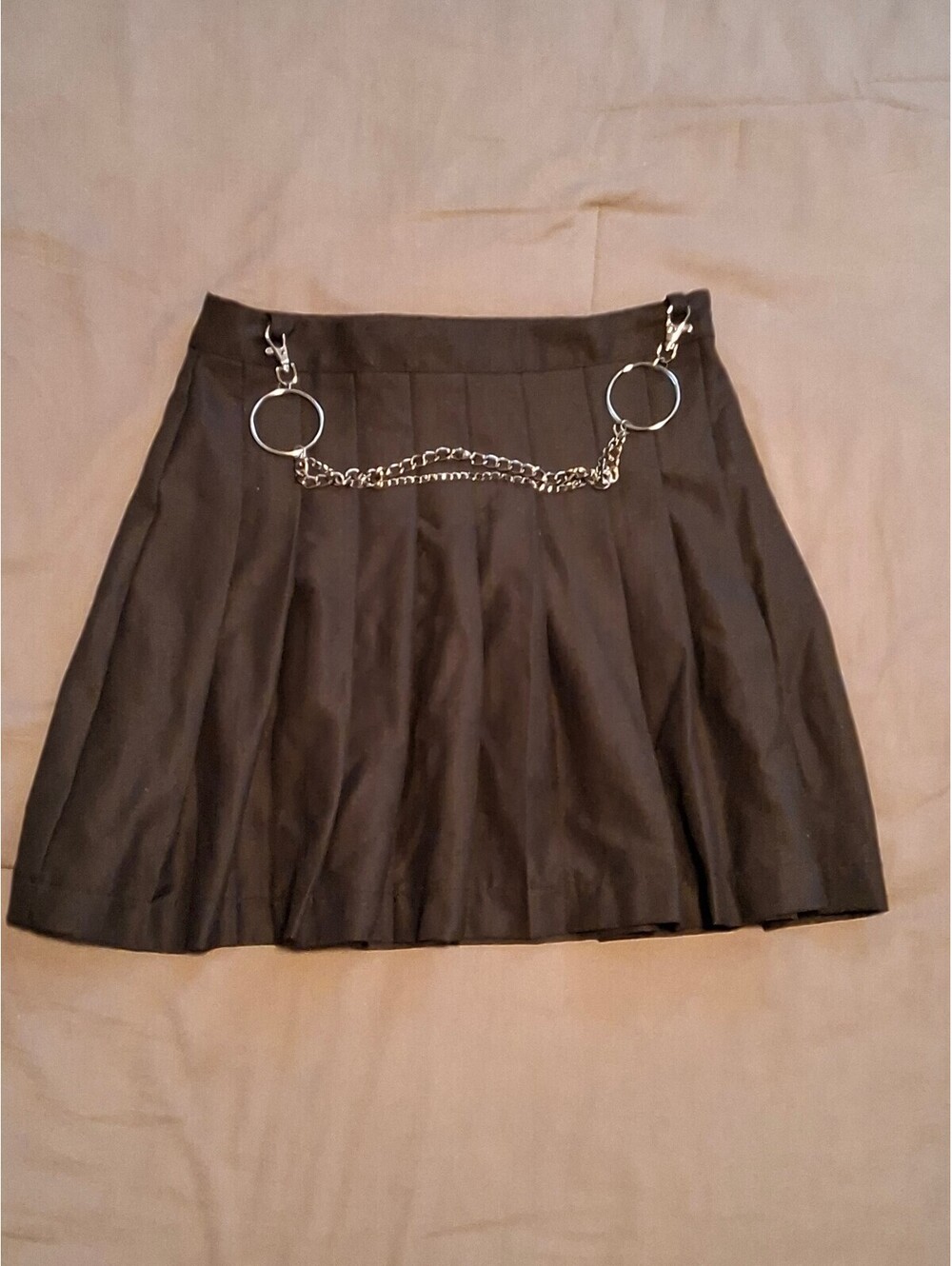 Black Pleated Chain Mini Skirt Y2K Grunge Tennis Urban Outfitters S NWT